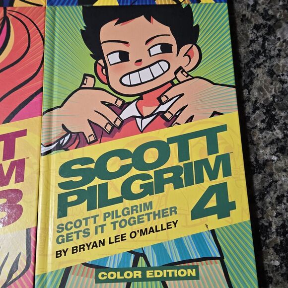 Scott Pilgrim Color Hardcover Set Volumes 1-4 – Bryan Lee O’Malley – Oni Press - Picture 5 of 15
